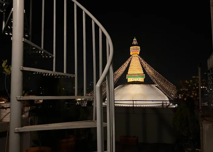 Front Stupa View Gasthof Kathmandu